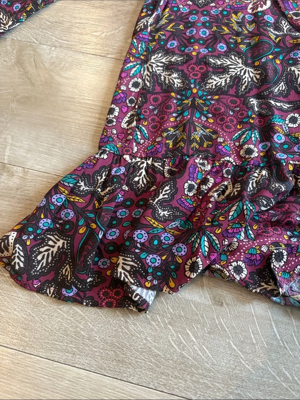 MAEVE Anthropologie Plum Floral Ruffle-Hem Button Blouse Size Small - Picture 8 of 9